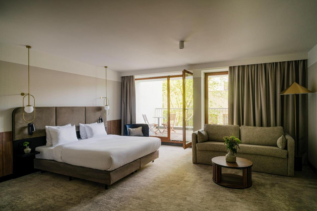 Royal Tulip Sand Kołobrzeg Kültér fotó A room at the hotel