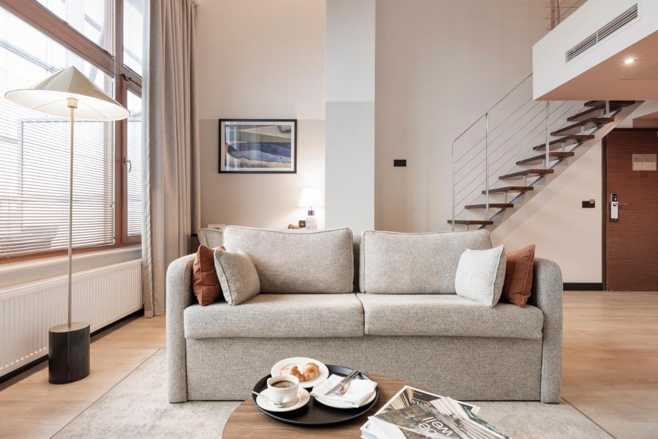 Royal Tulip Sand Kołobrzeg Kültér fotó A sofa bed